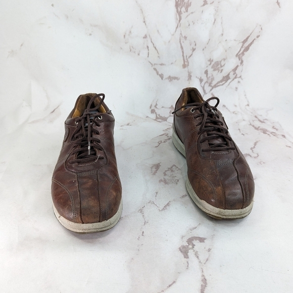 Foot Joy Golf Shoe Men 9 Versaluxe Brown Leather Spikeless Lace Up Cork 57253 FJ - Picture 2 of 14
